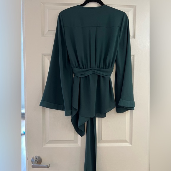 BCBGMAXAZRIA Shawl Collar Belted Top in Hunter Green, Size S - Picture 2 of 12